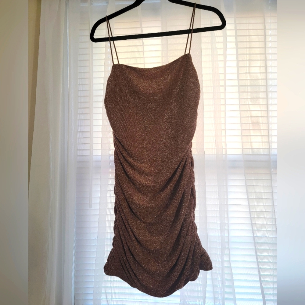 Elegant Champagne Ruched Dress in Size Large